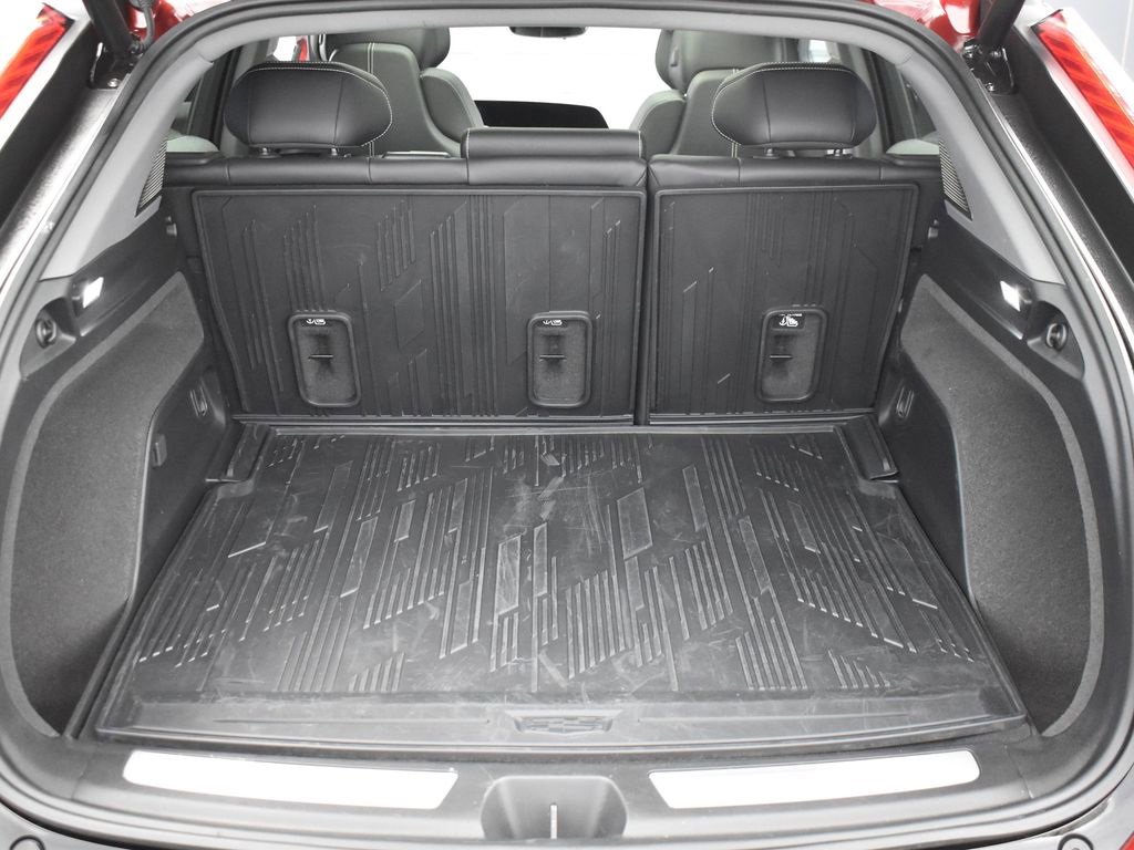 Certified 2025 Cadillac Optiq Sport 2 w/ LPO, Floor Liner Package image 11