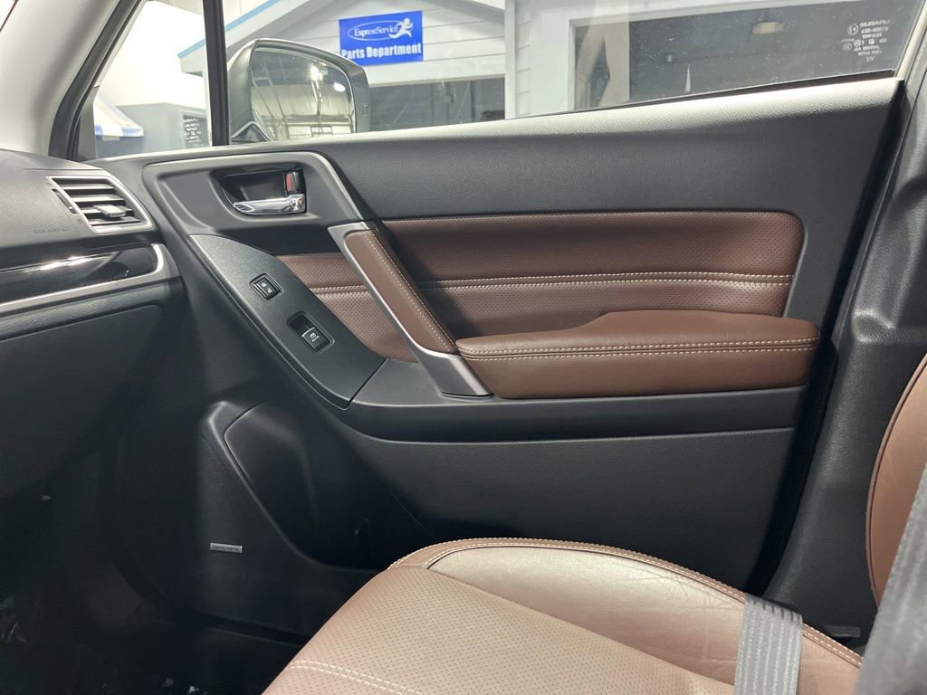 Used 2018 Subaru Forester 2.5i Touring w/ Popular Package #3B AWD/4WD image 16