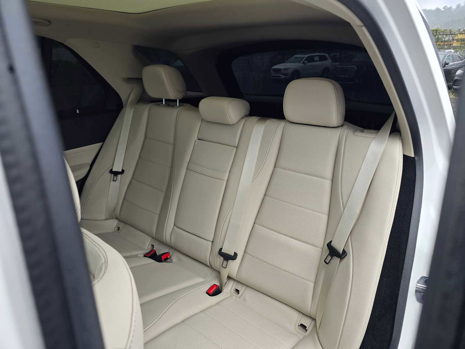 Used 2024 Mercedes-Benz GLE 450 4MATIC image 19