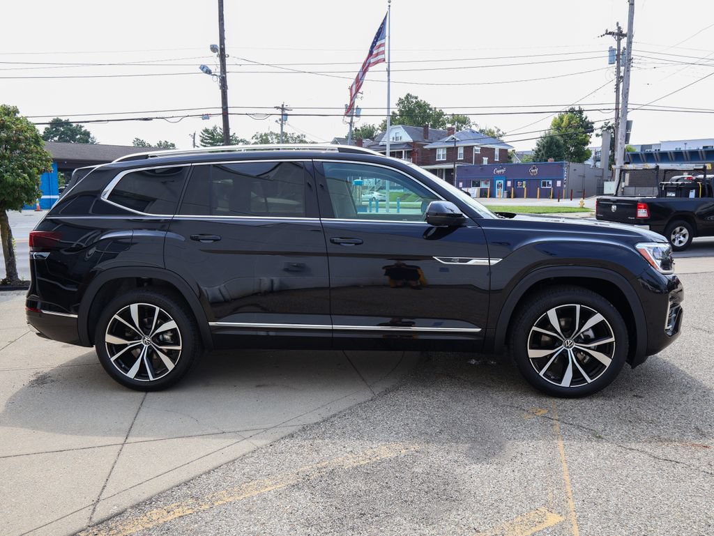New 2026 Volkswagen Atlas SEL Premium R-Line AWD/4WD image 6