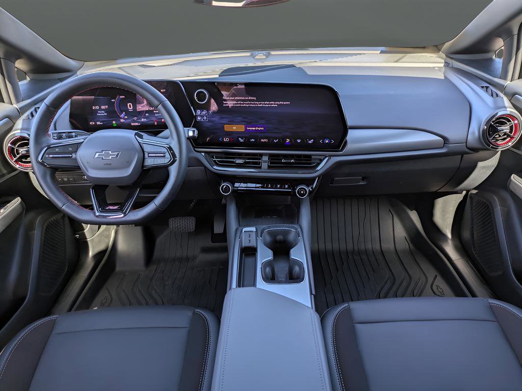 Used 2025 Chevrolet Equinox EV RS FWD image 15