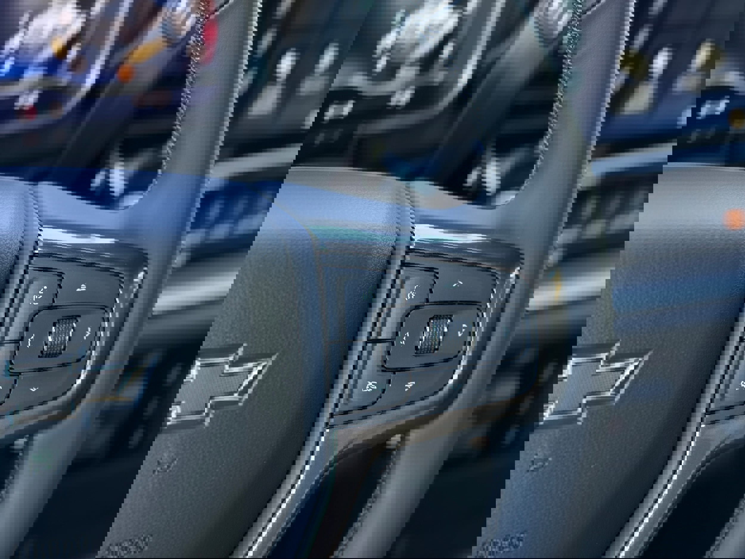 New 2025 Chevrolet Silverado 2500 ZR2 w/ Technology Package image 15