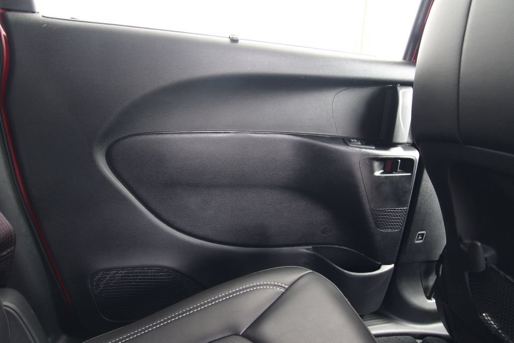 Used 2026 Chrysler Pacifica Select AWD/4WD image 39