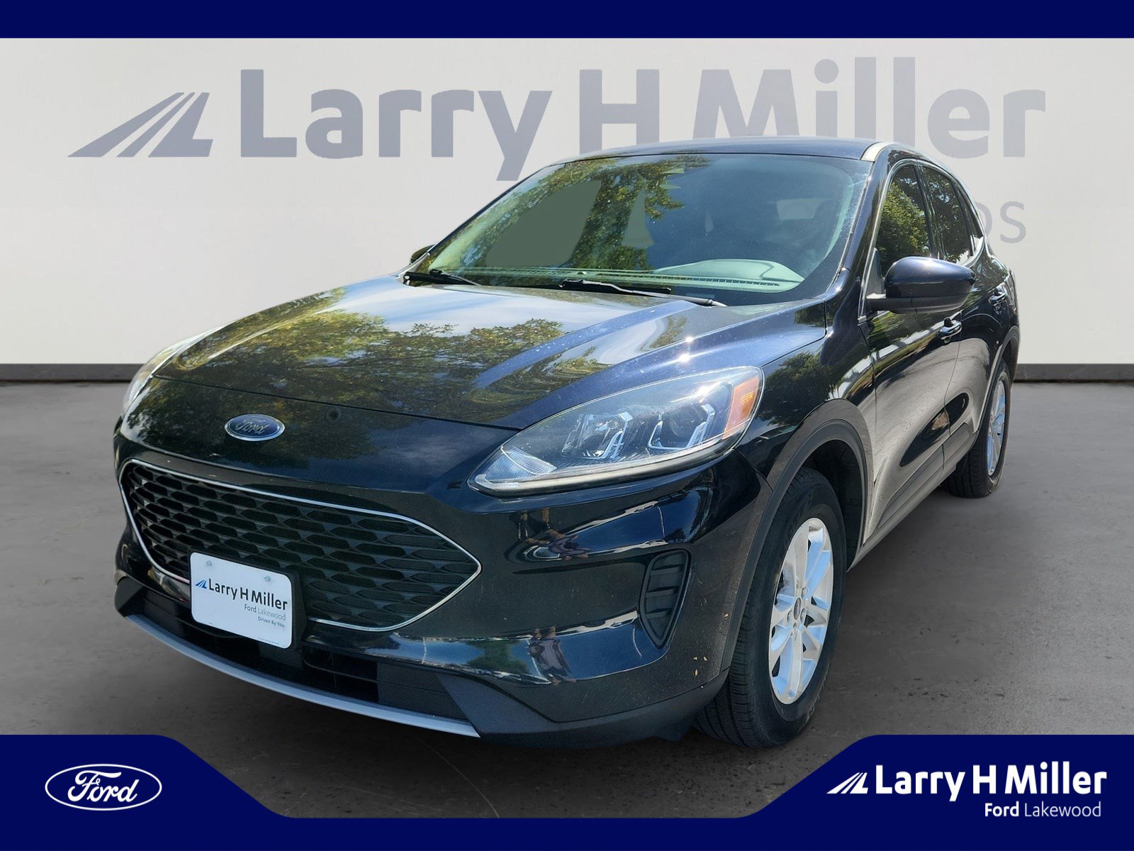 Used 2021 Ford Escape SE w/ Convenience Package