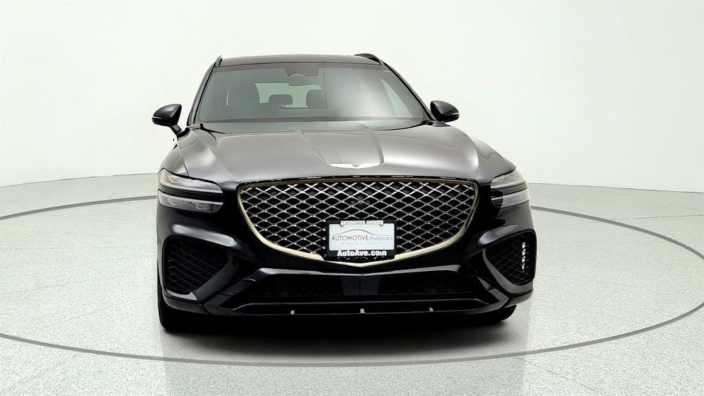 Used 2025 Genesis GV70 3.5T Sport w/ Sport Advanced Package AWD/4WD image 2