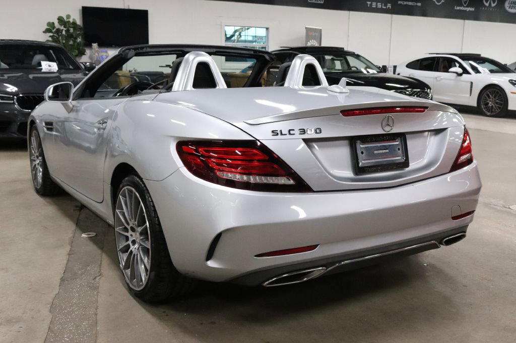 Used 2017 Mercedes-Benz SLC 300 image 6