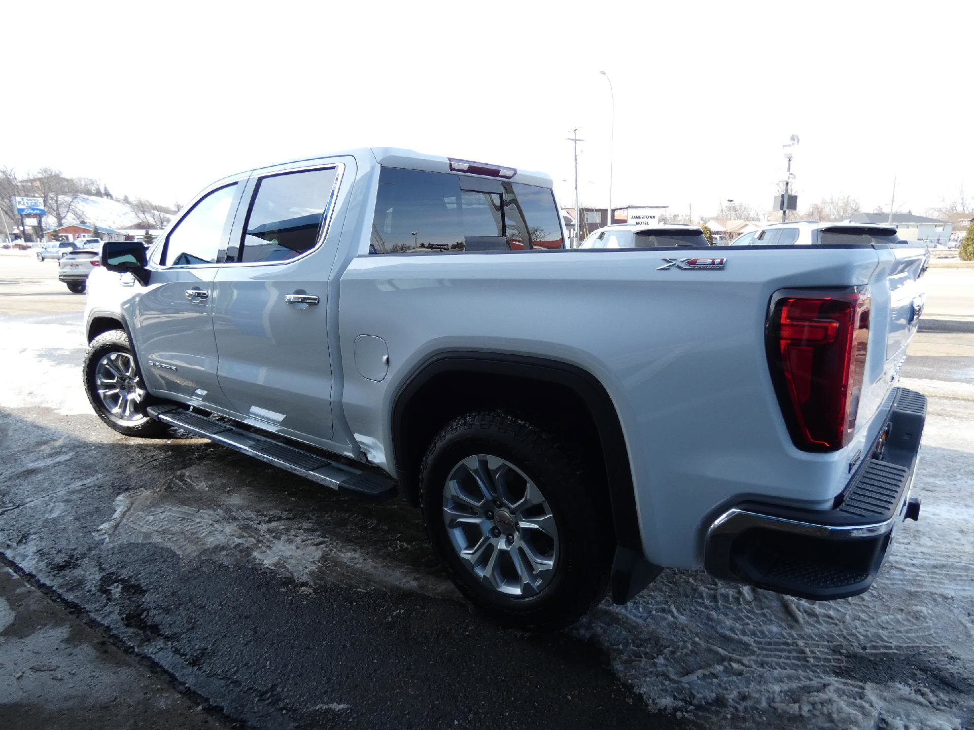 Certified 2021 GMC Sierra 1500 SLT w/ SLT Premium Plus Package image 11