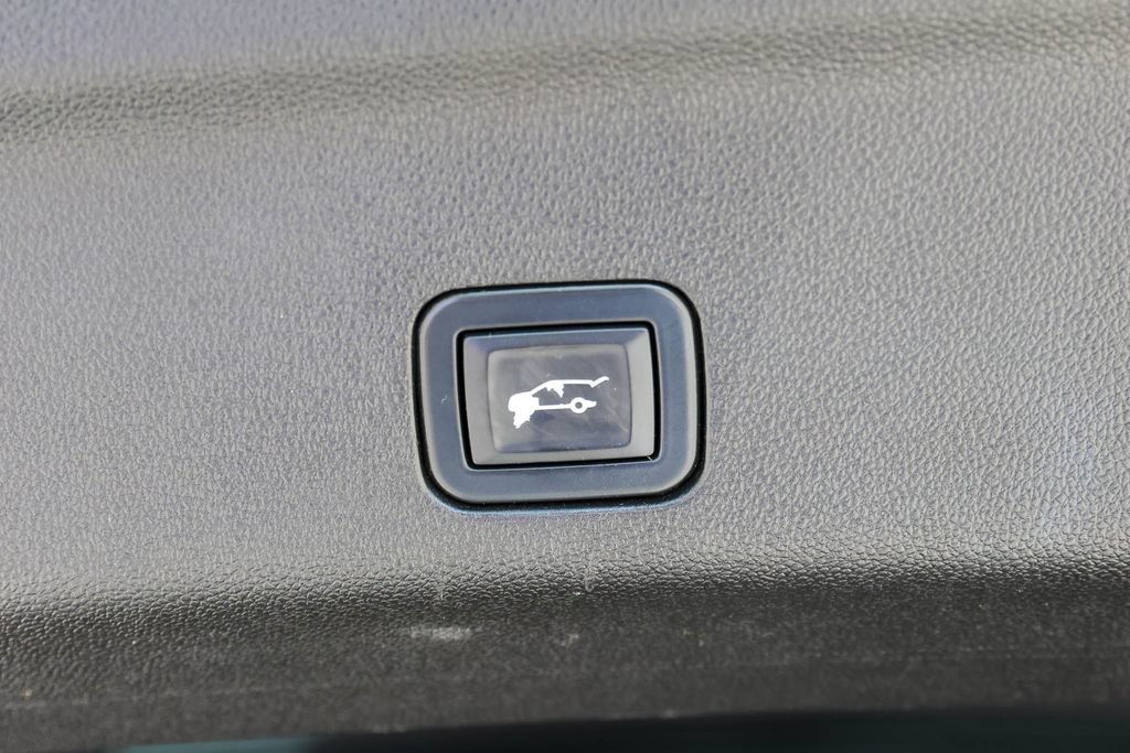 Used 2021 Cadillac Escalade ESV Premium Luxury Platinum AWD/4WD image 43