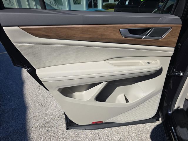 New 2026 Volkswagen Atlas SE image 8