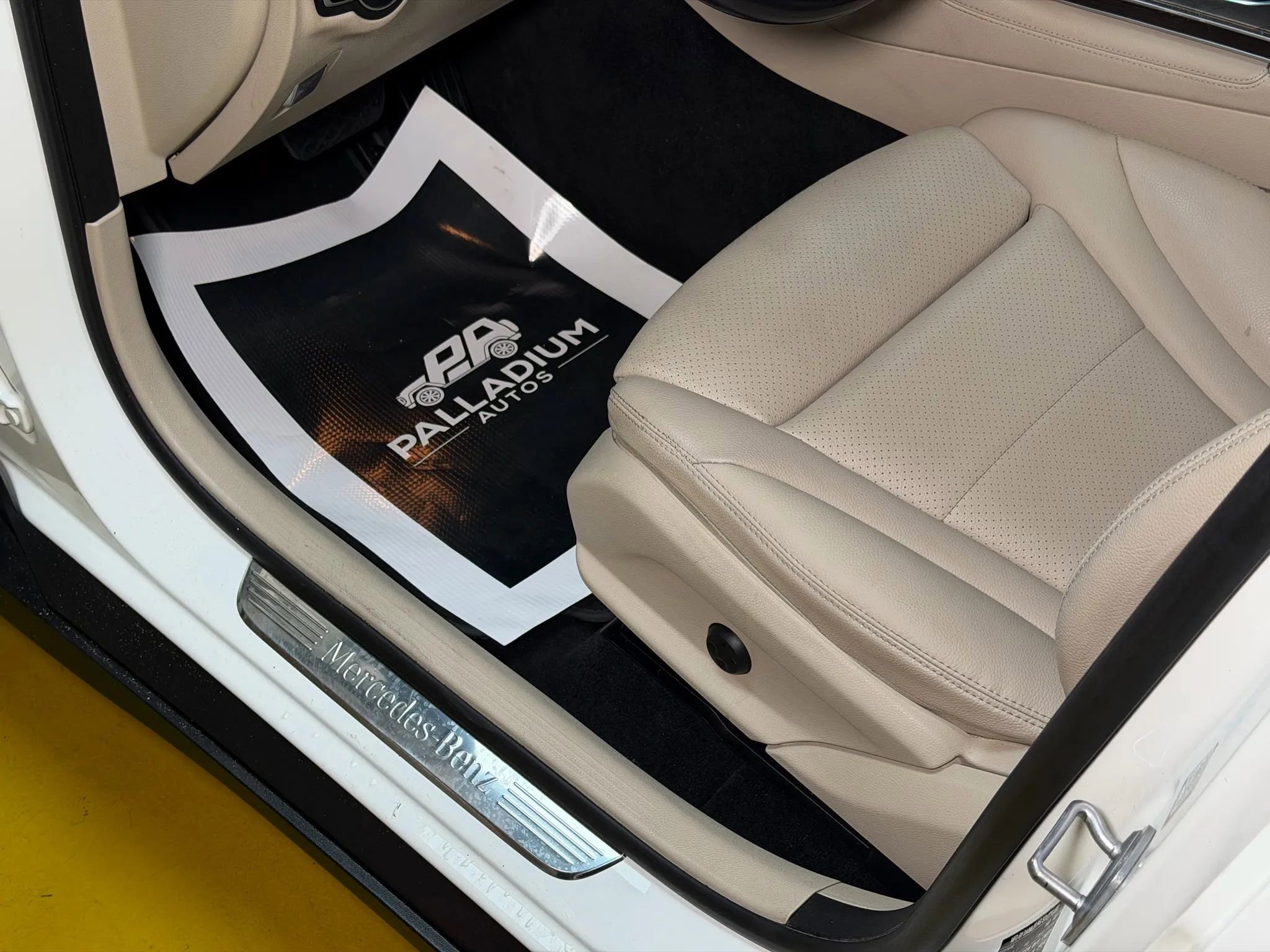 Used 2019 Mercedes-Benz GLC 300 image 37