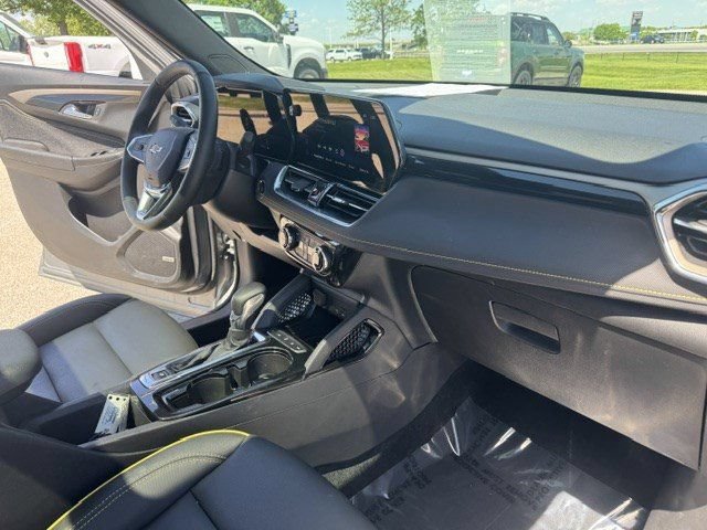 Used 2025 Chevrolet TrailBlazer ACTIV w/ Convenience Package AWD/4WD image 37