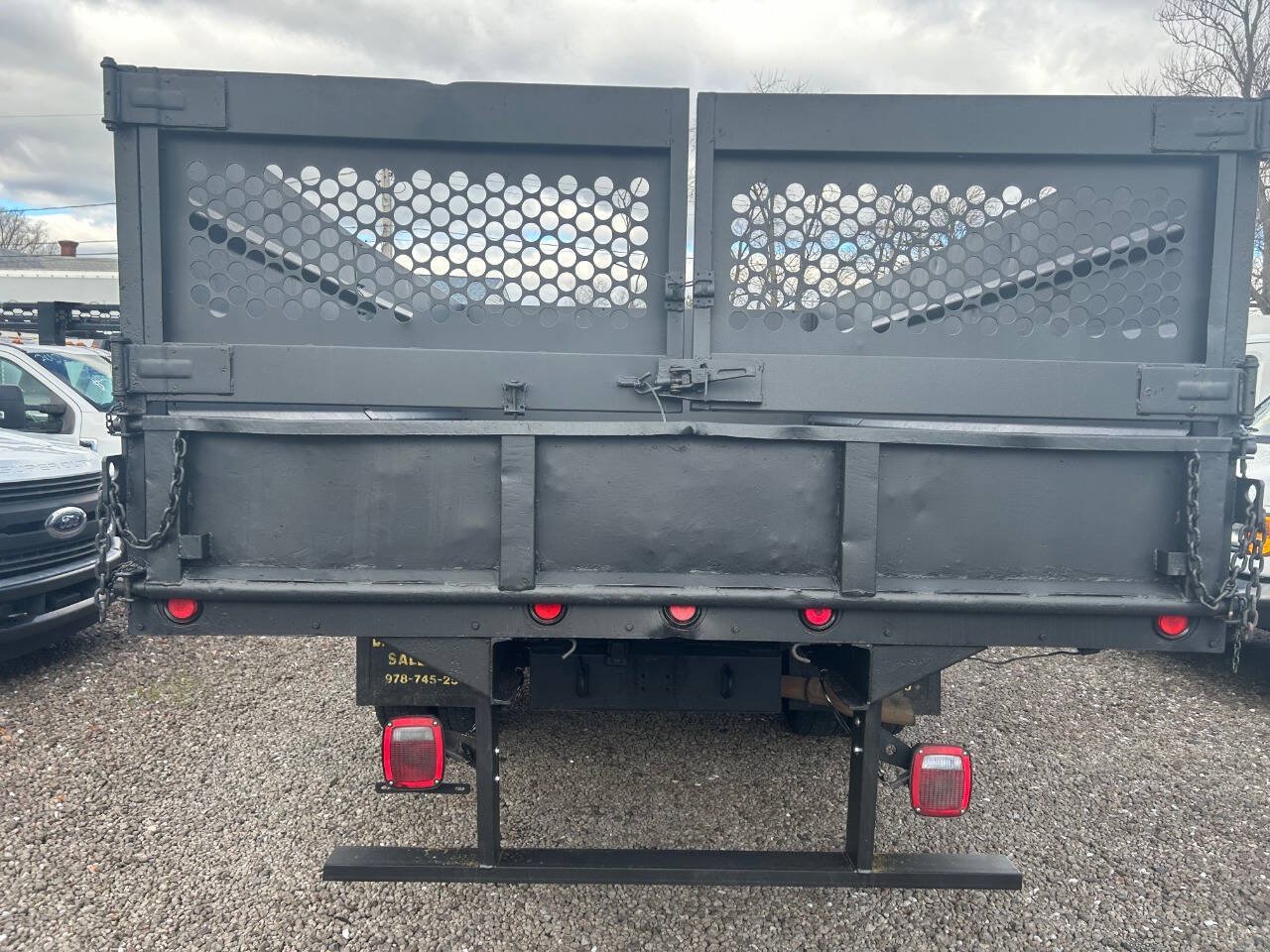 Used 2011 Ford F450 XL w/ PWR Equipment Group RWD image 6