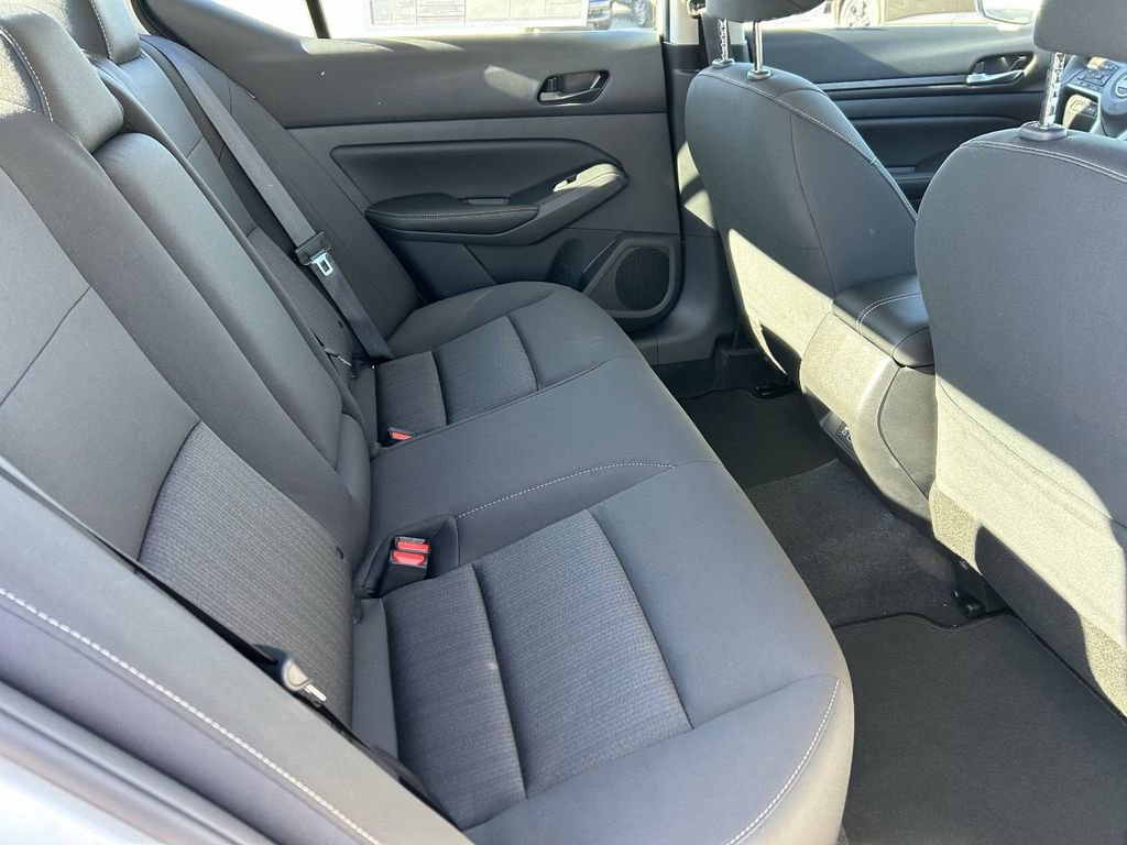 New 2025 Nissan Altima 2.5 SV image 11