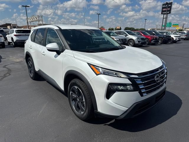 Used 2024 Nissan Rogue SV