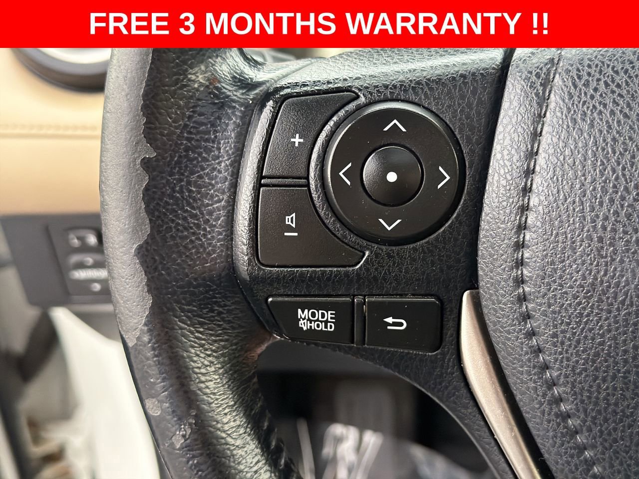 Used 2013 Toyota RAV4 Limited image 40