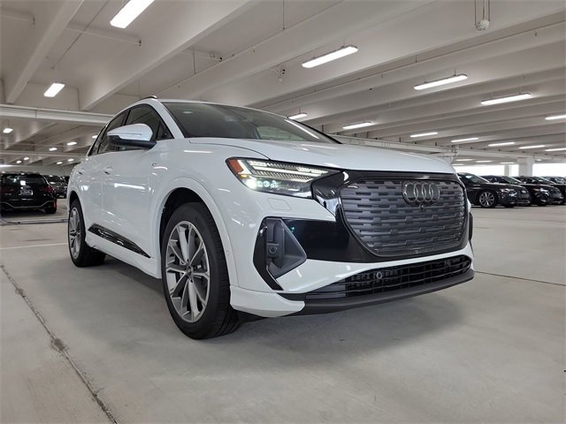 New 2026 Audi Q4 e-tron Premium Plus image 2