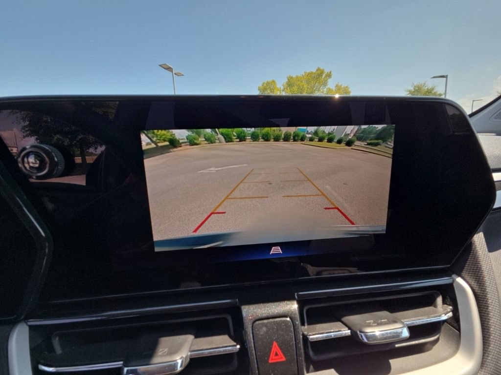 Used 2025 Chevrolet TrailBlazer LT FWD image 50