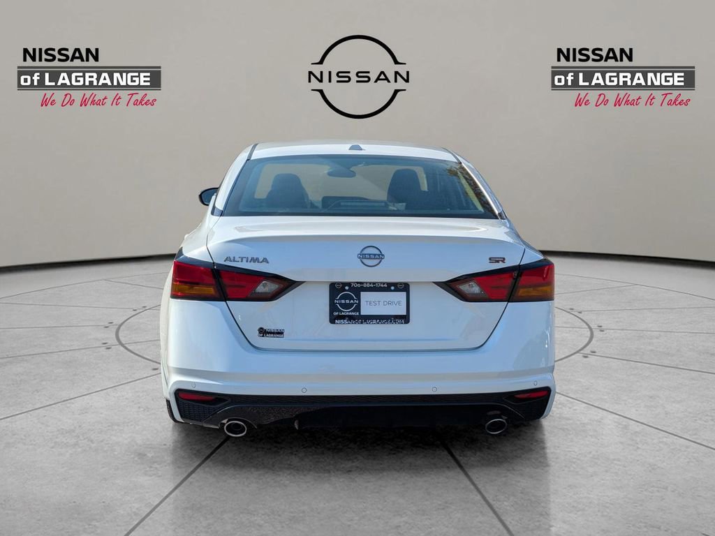 New 2025 Nissan Altima 2.5 SR w/ SR Premium Package image 6