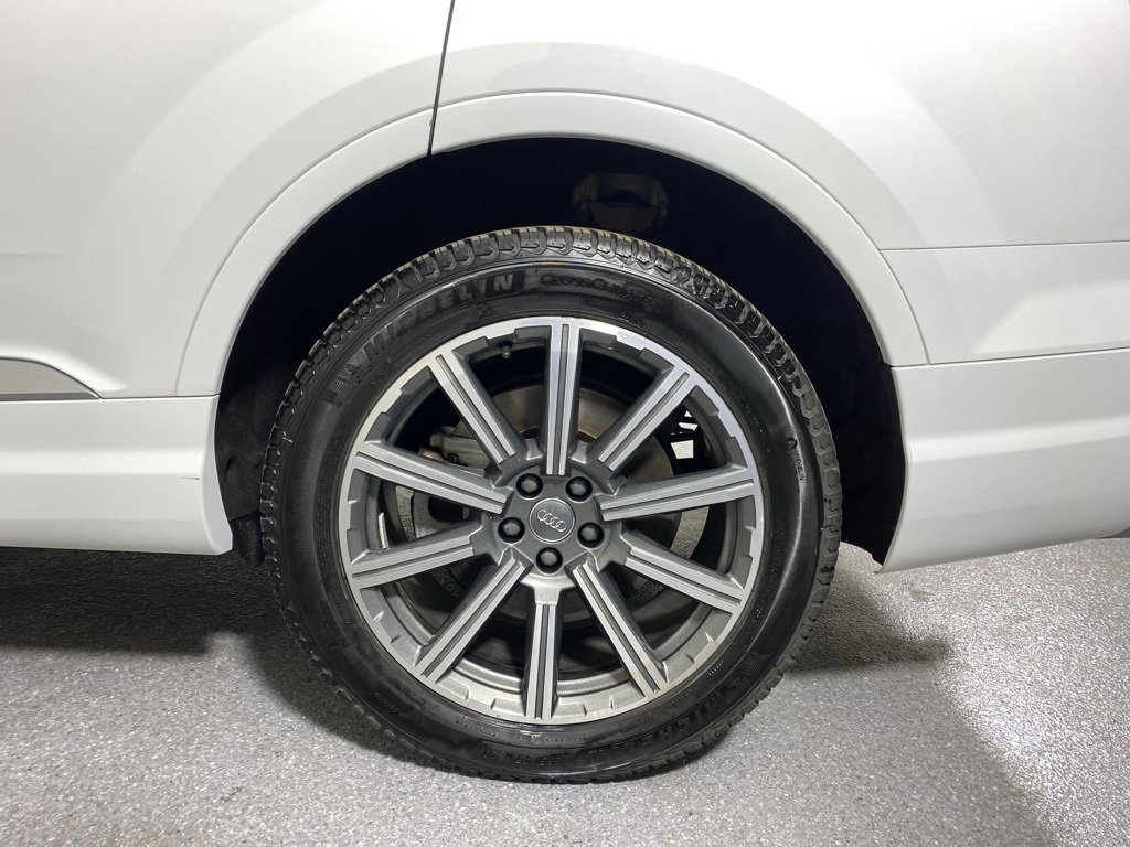 Used 2018 Audi Q7 3.0T Premium Plus w/ Premium Plus Package image 31