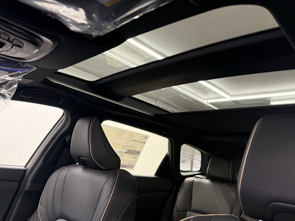 New 2026 Toyota Crown Signia Limited image 18