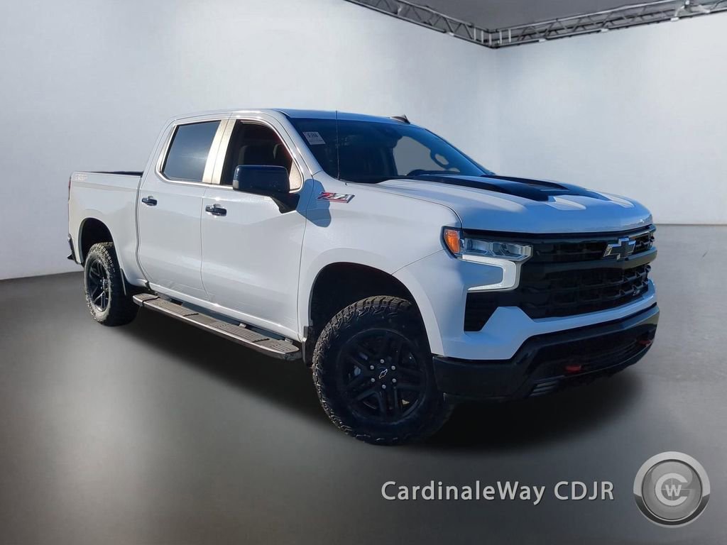 Used 2024 Chevrolet Silverado 1500 LT Trail Boss w/ Protection Package image 1