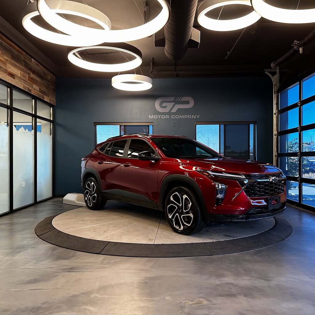 Used 2024 Chevrolet Trax RS w/ Sunroof Package