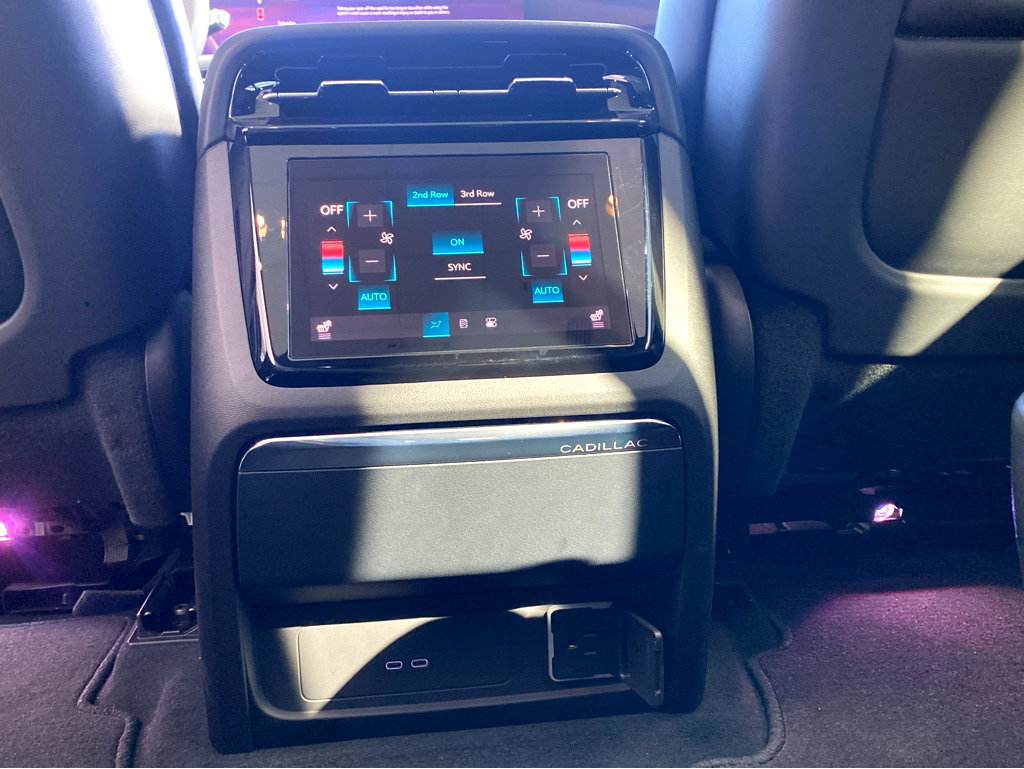 New 2025 Cadillac Escalade IQ Sport 2 image 25