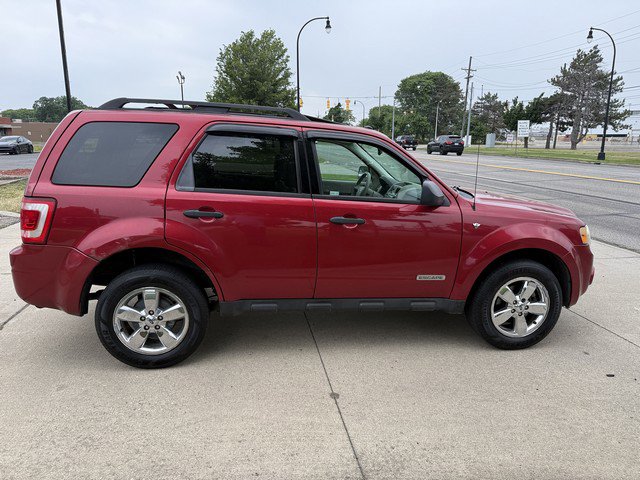Used 2008 Ford Escape XLT AWD/4WD image 4