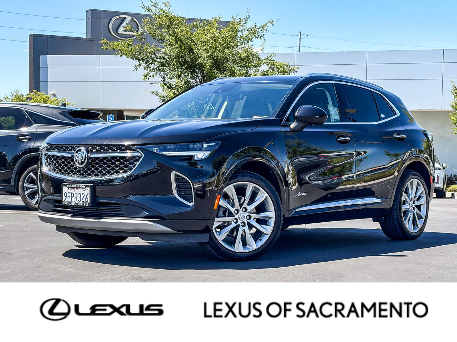 Used 2023 Buick Envision Avenir AWD/4WD image 1