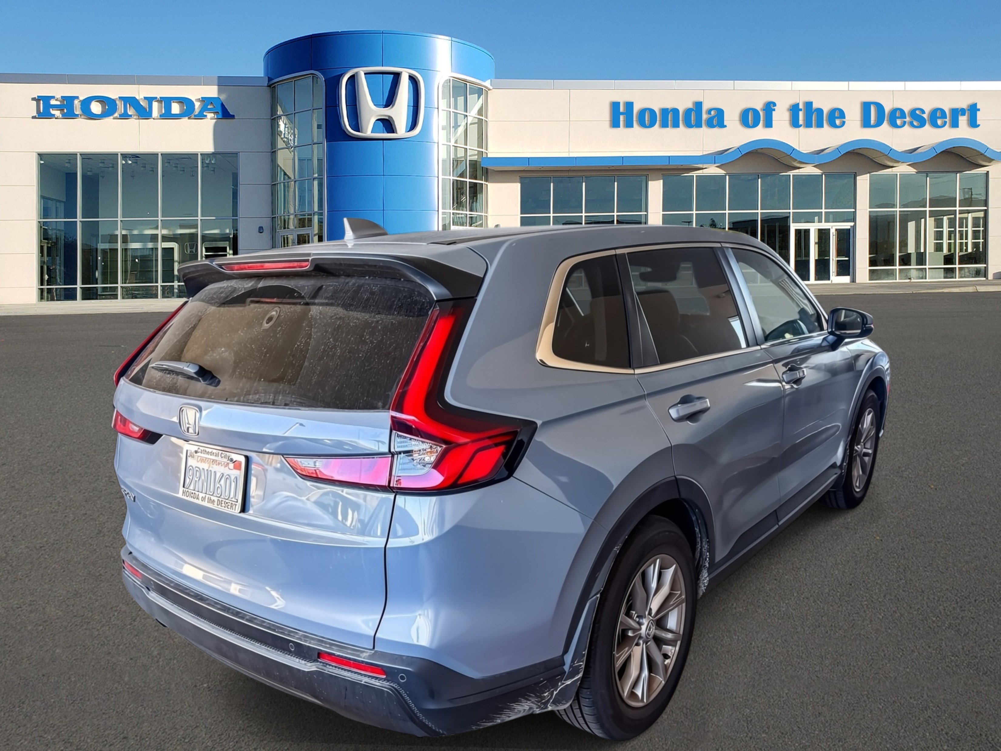 Used 2025 Honda CR-V EX-L image 5