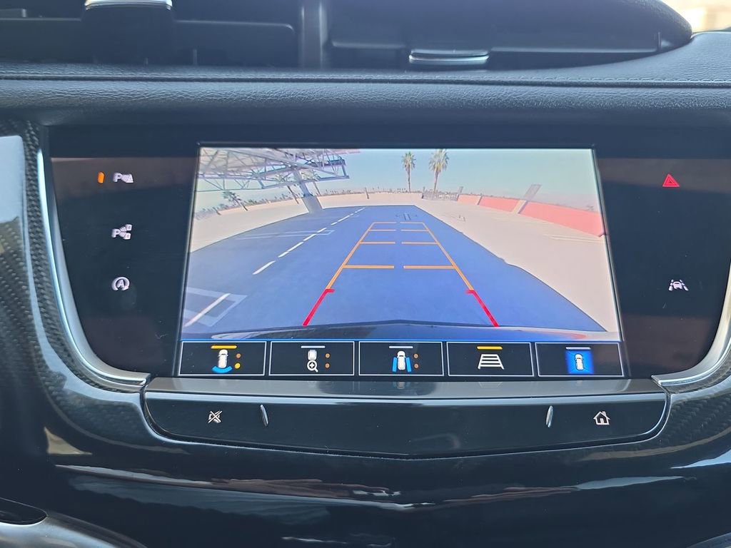 Certified 2024 Cadillac XT6 Sport w/ Technology Package image 15