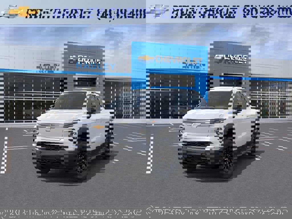 New 2026 Chevrolet Silverado EV LT image 8