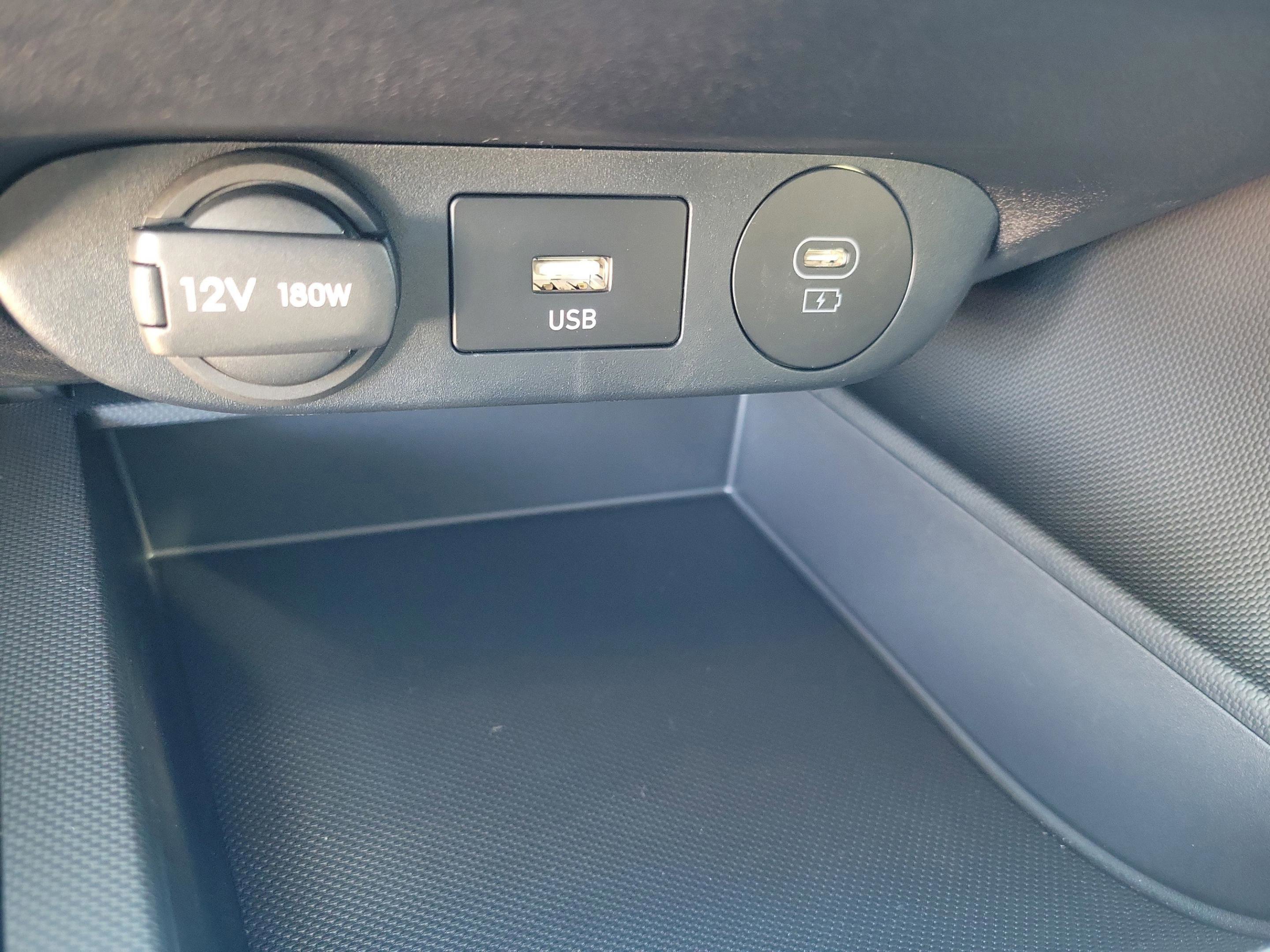 New 2026 Hyundai Elantra SE image 22