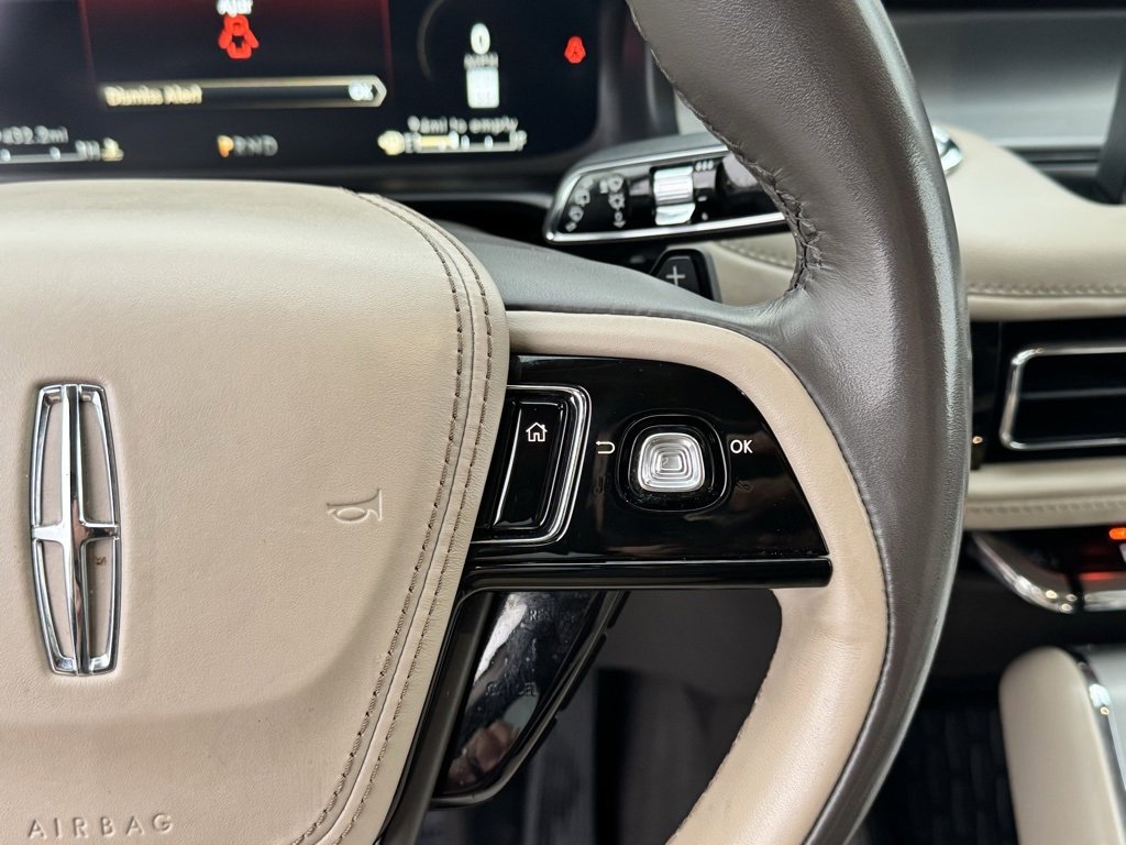 Used 2021 Lincoln Aviator 2WD image 17