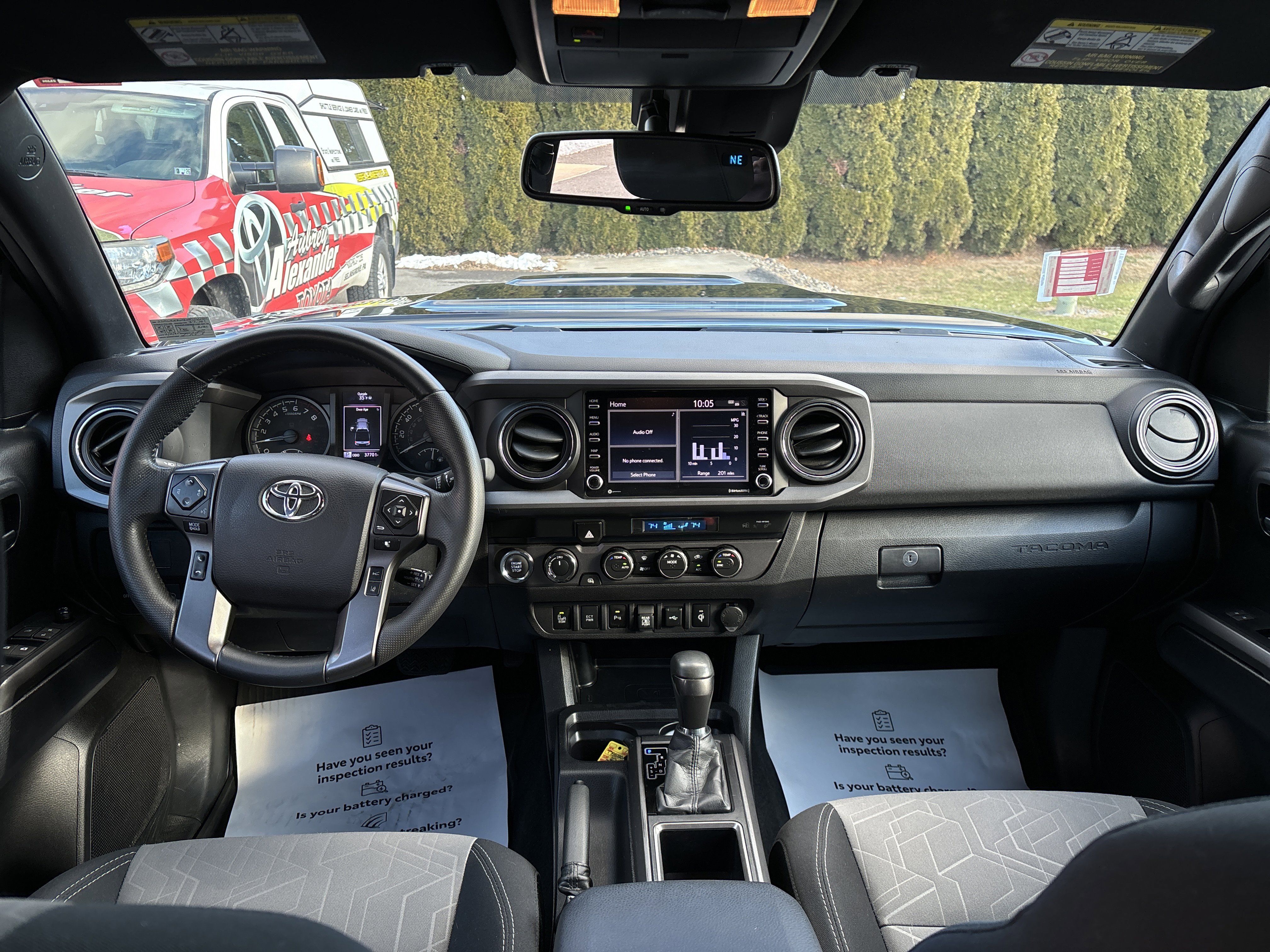 Used 2022 Toyota Tacoma TRD Sport image 14