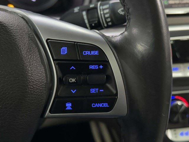 Used 2019 Hyundai Sonata Limited w/ Ultimate Package 04 FWD image 29