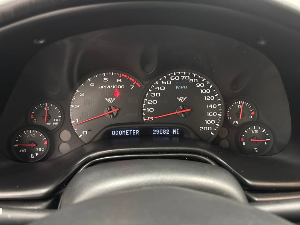 Used 2001 Chevrolet Corvette Coupe w/ Preferred Equipment Group1 image 15