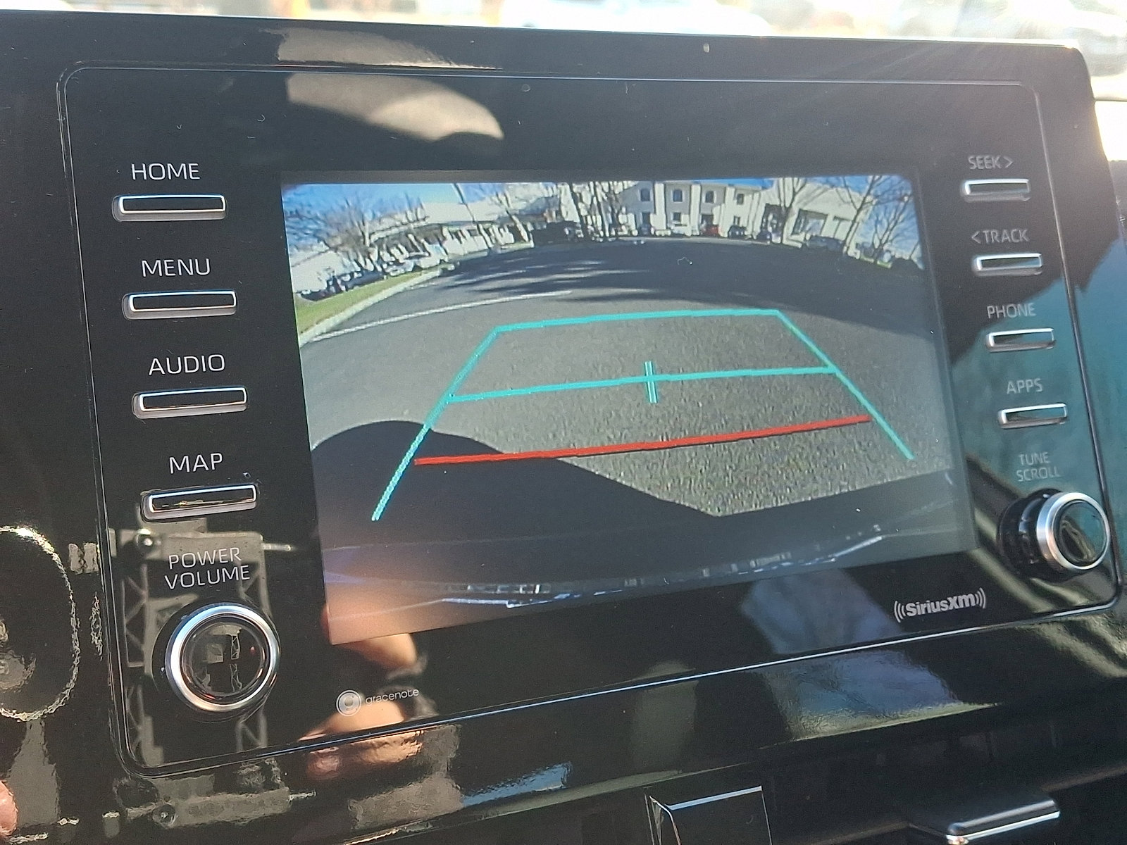 Used 2023 Toyota Camry SE image 17