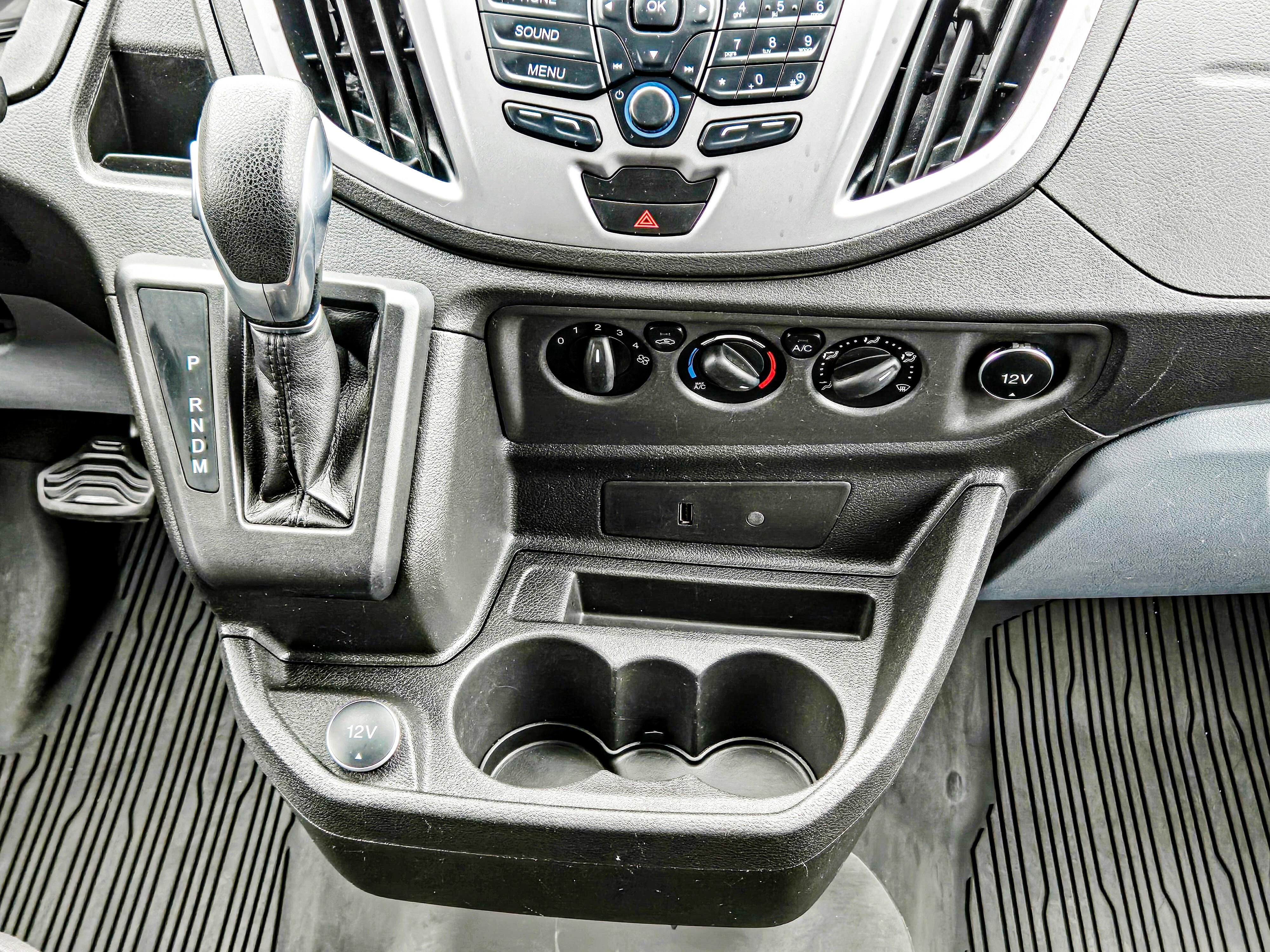 Used 2019 Ford Transit 150 XLT image 19