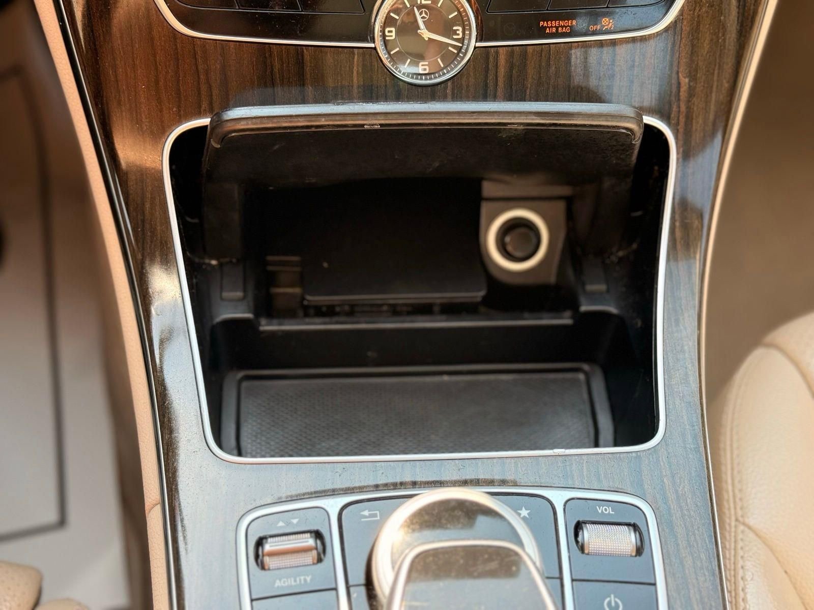 Used 2015 Mercedes-Benz C 300 4MATIC Sedan image 52