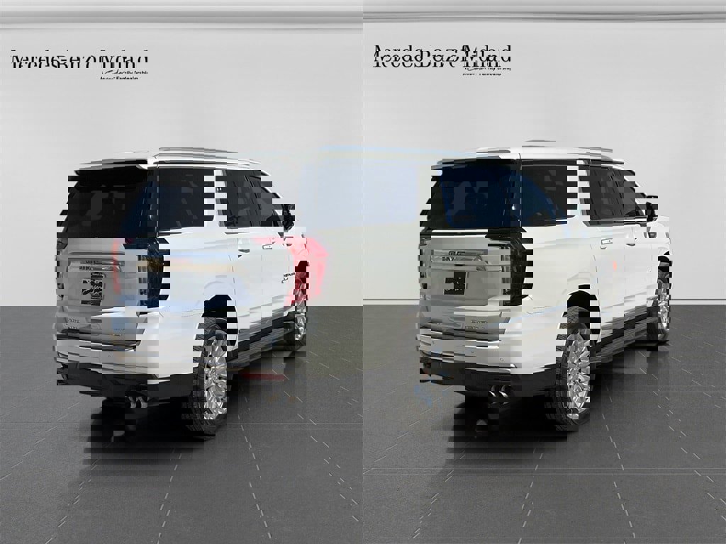 Used 2024 GMC Yukon XL Denali w/ Max Trailering Package image 6