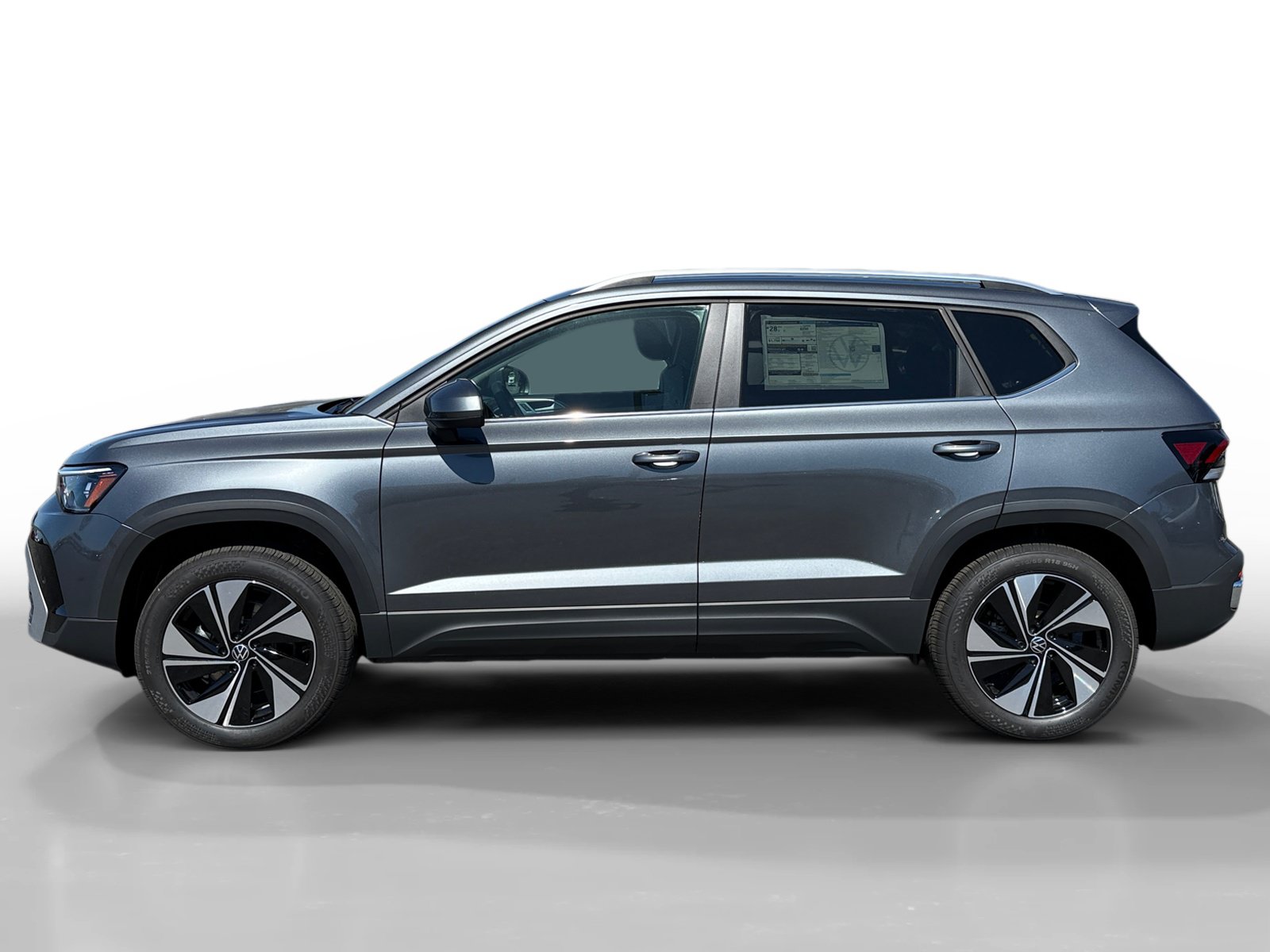 New 2026 Volkswagen Taos SE AWD/4WD image 2