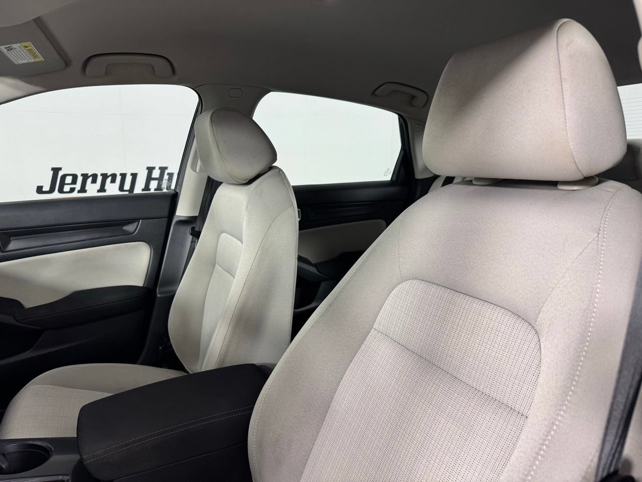 Used 2023 Honda Civic LX image 10