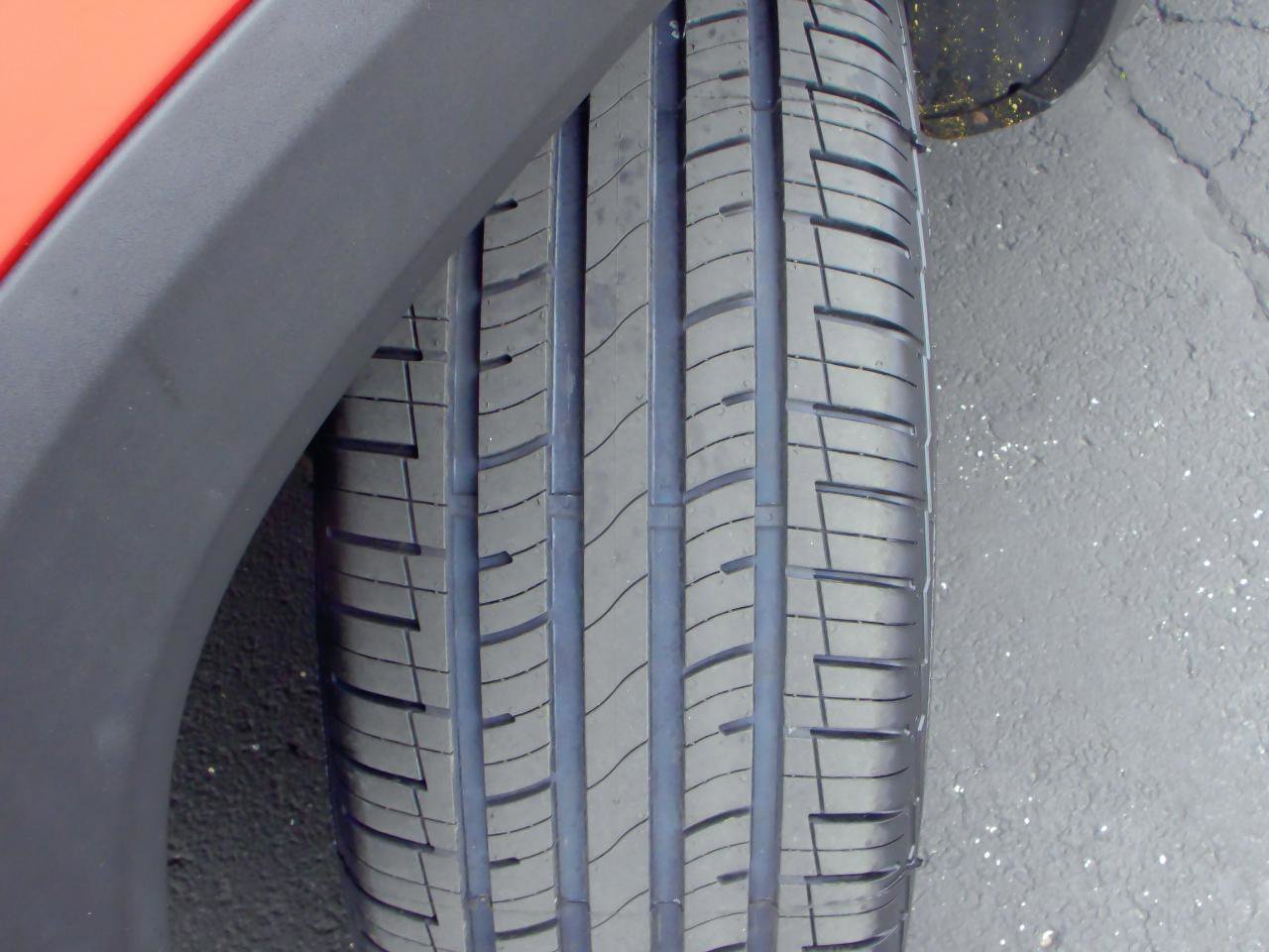 Used 2016 Jeep Renegade Limited image 7