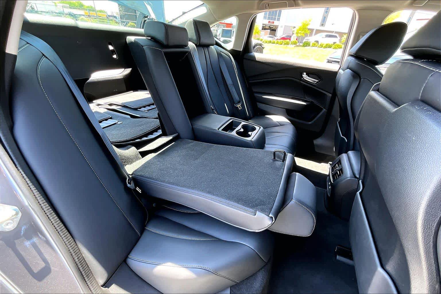 Used 2025 Acura TLX w/ Technology Package FWD image 20