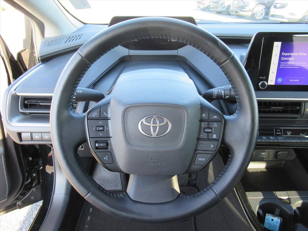 Used 2023 Toyota Prius LE image 16