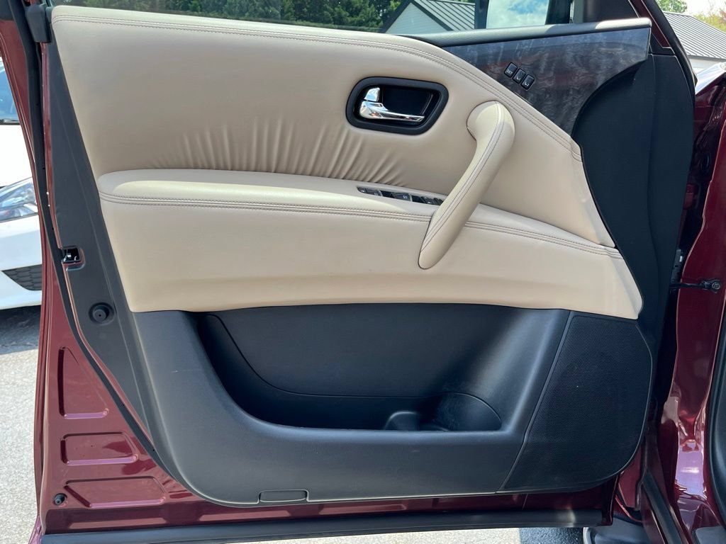 Used 2021 Nissan Armada Platinum w/ Captain's Chairs Package RWD image 13