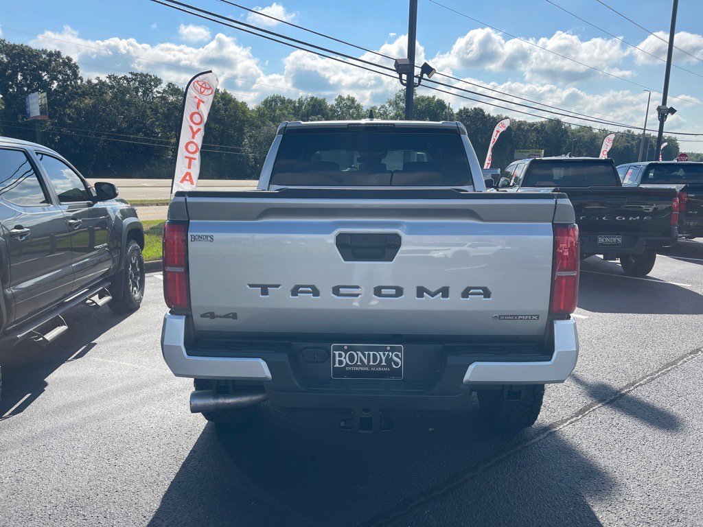 New 2025 Toyota Tacoma TRD Off-Road image 12