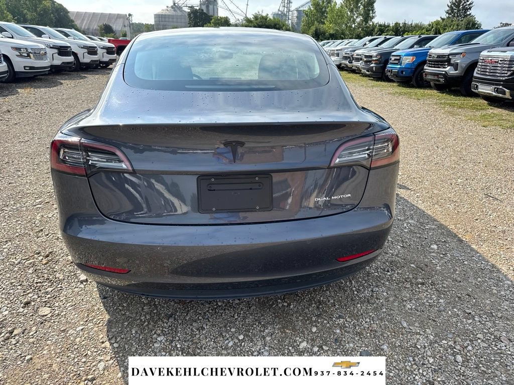Used 2022 Tesla Model 3 Long Range AWD/4WD image 5