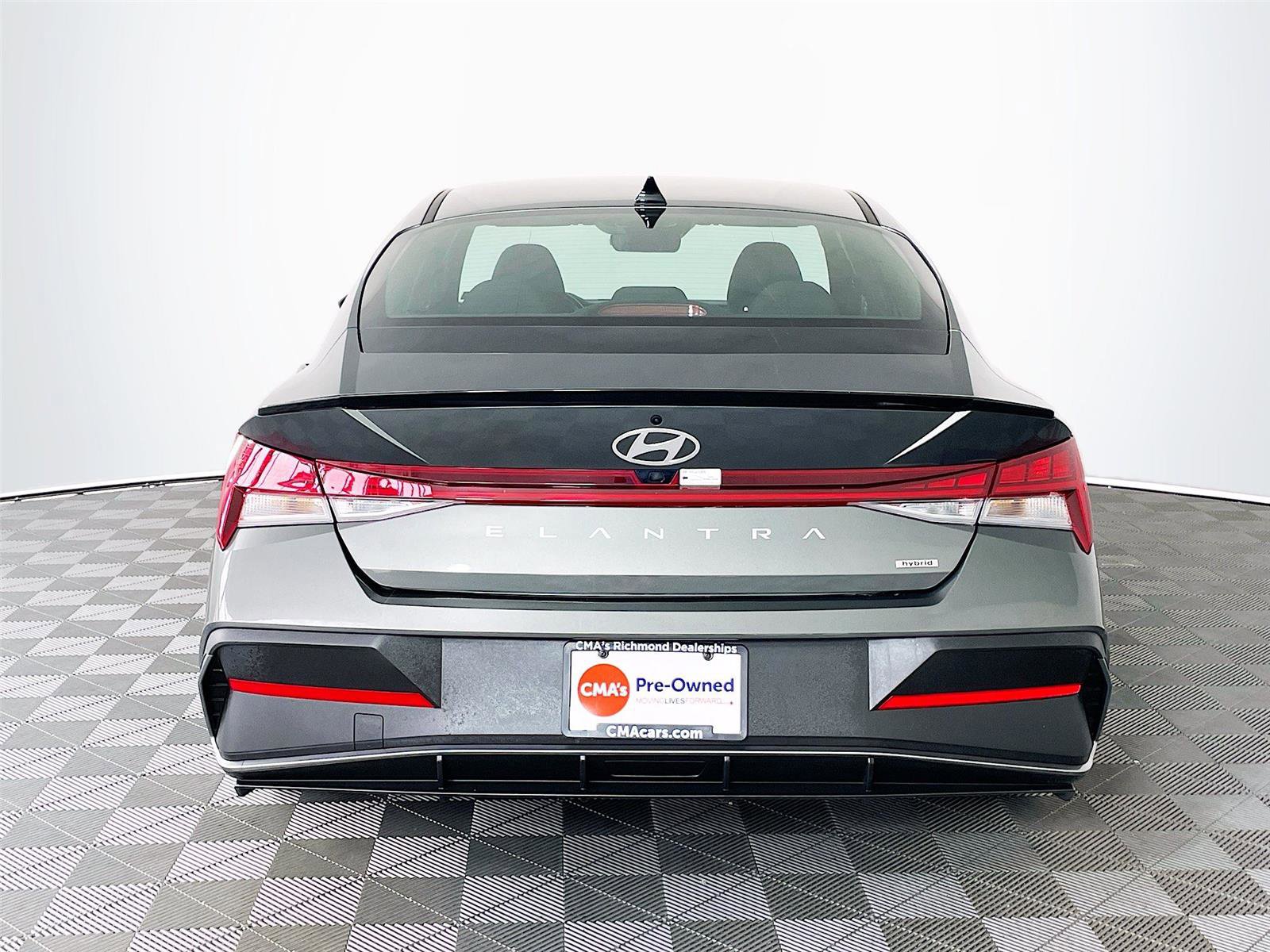 Certified 2025 Hyundai Elantra SEL FWD image 7